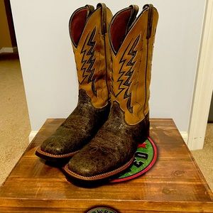 Like new (only worn once) boots. Great shape